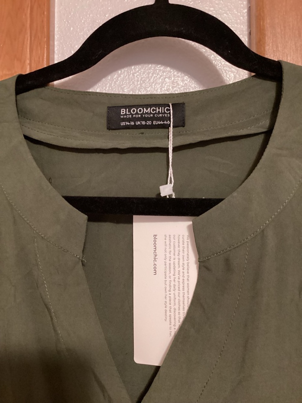 BloomChic Olive Green Split-Neck Sleeveless Dress, 14/16